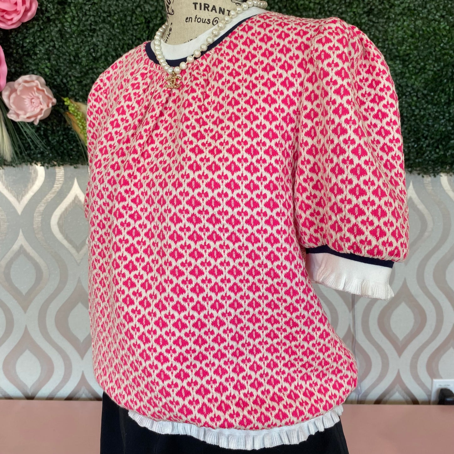 A1348 Pink patterned puff sleeve top
