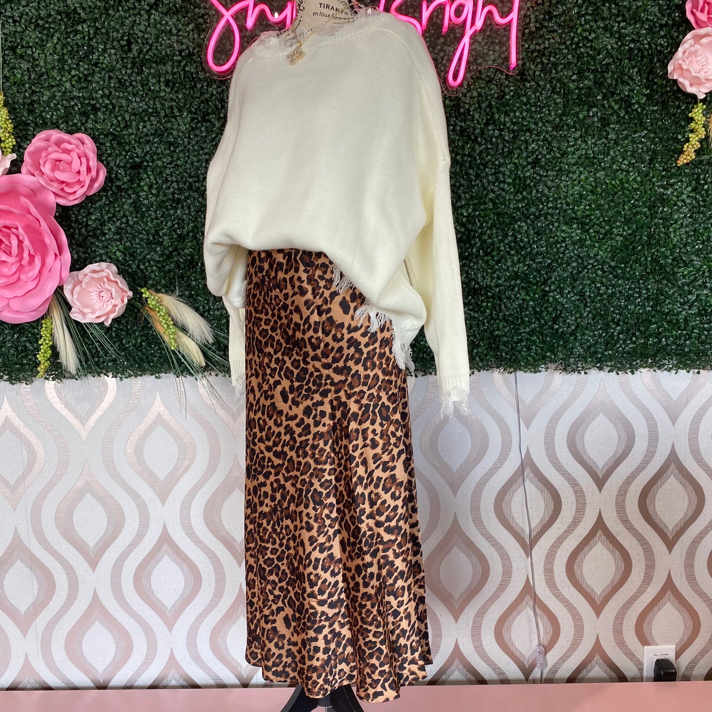 A1382 Leopard print maxi skirt