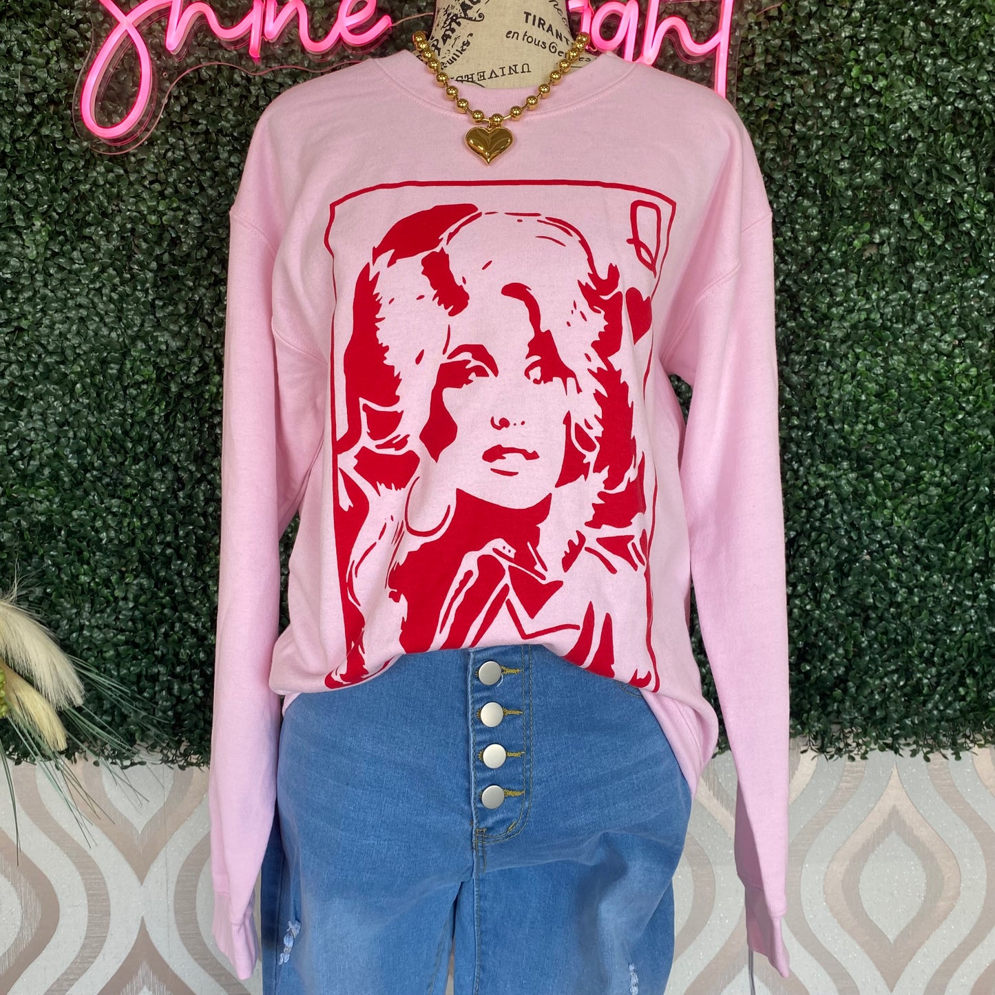 A1128 Pink Dolly Playing Card Sweatshirt