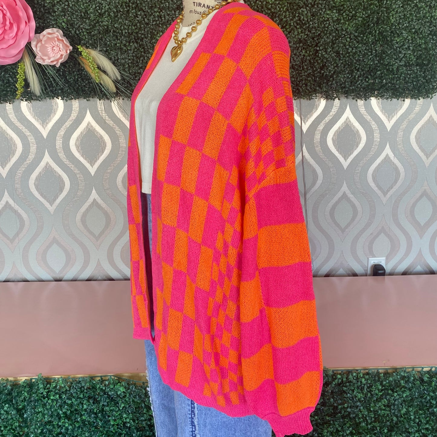 A1343 Pink and orange checkered cardigan