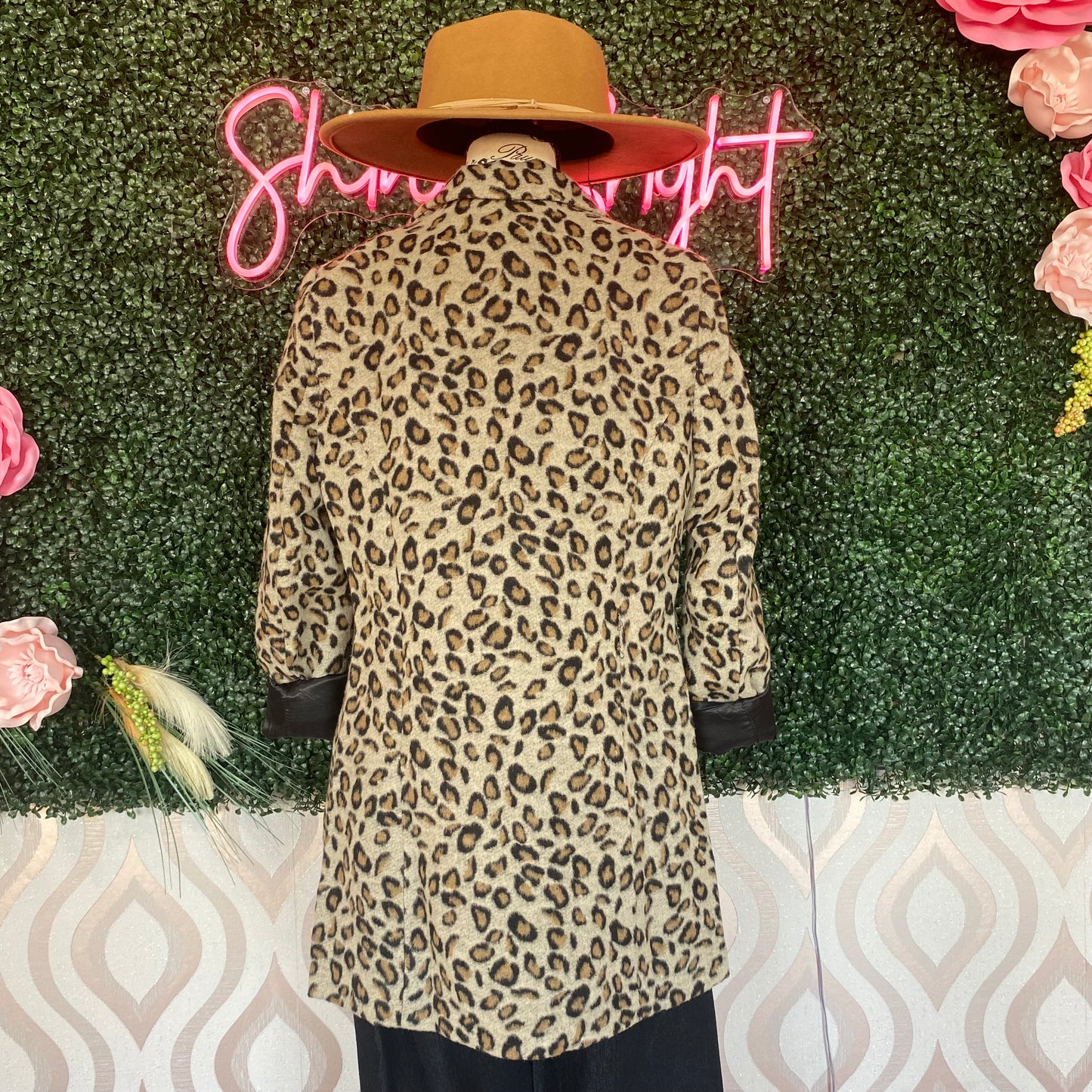 A1368 Cheetah print blazer