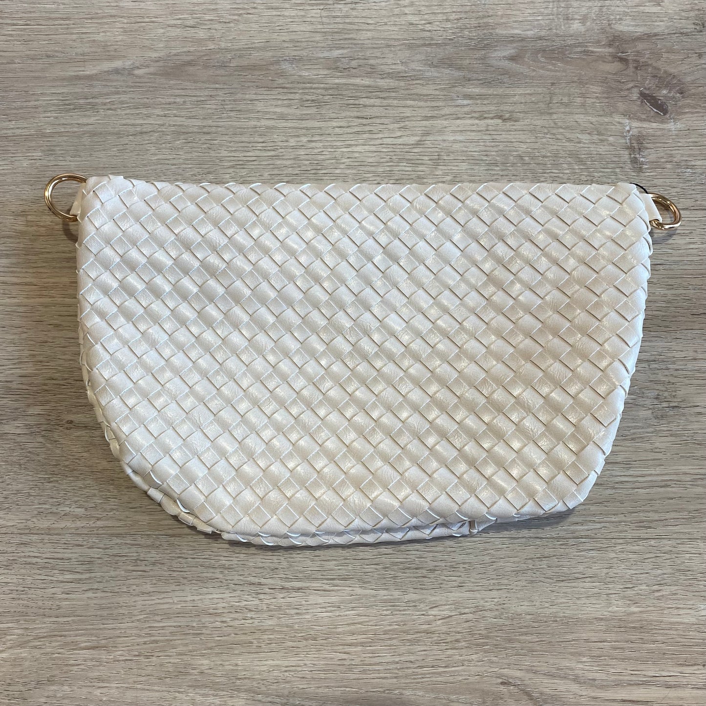 B102 Cream woven bag