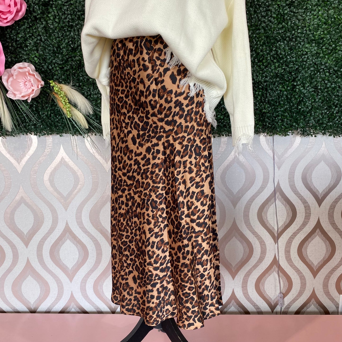 A1382 Leopard print maxi skirt