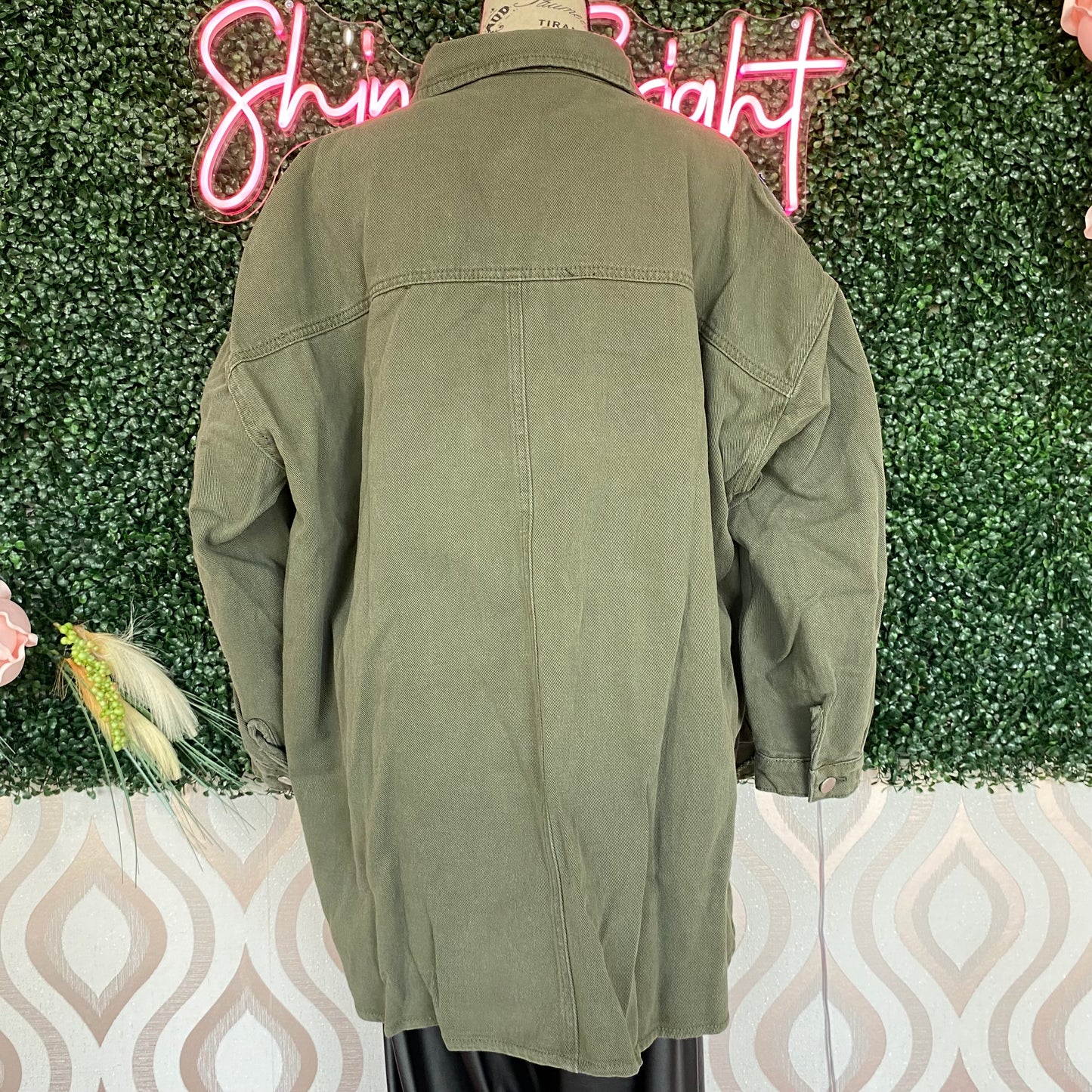 A1364 Army green patched jacket