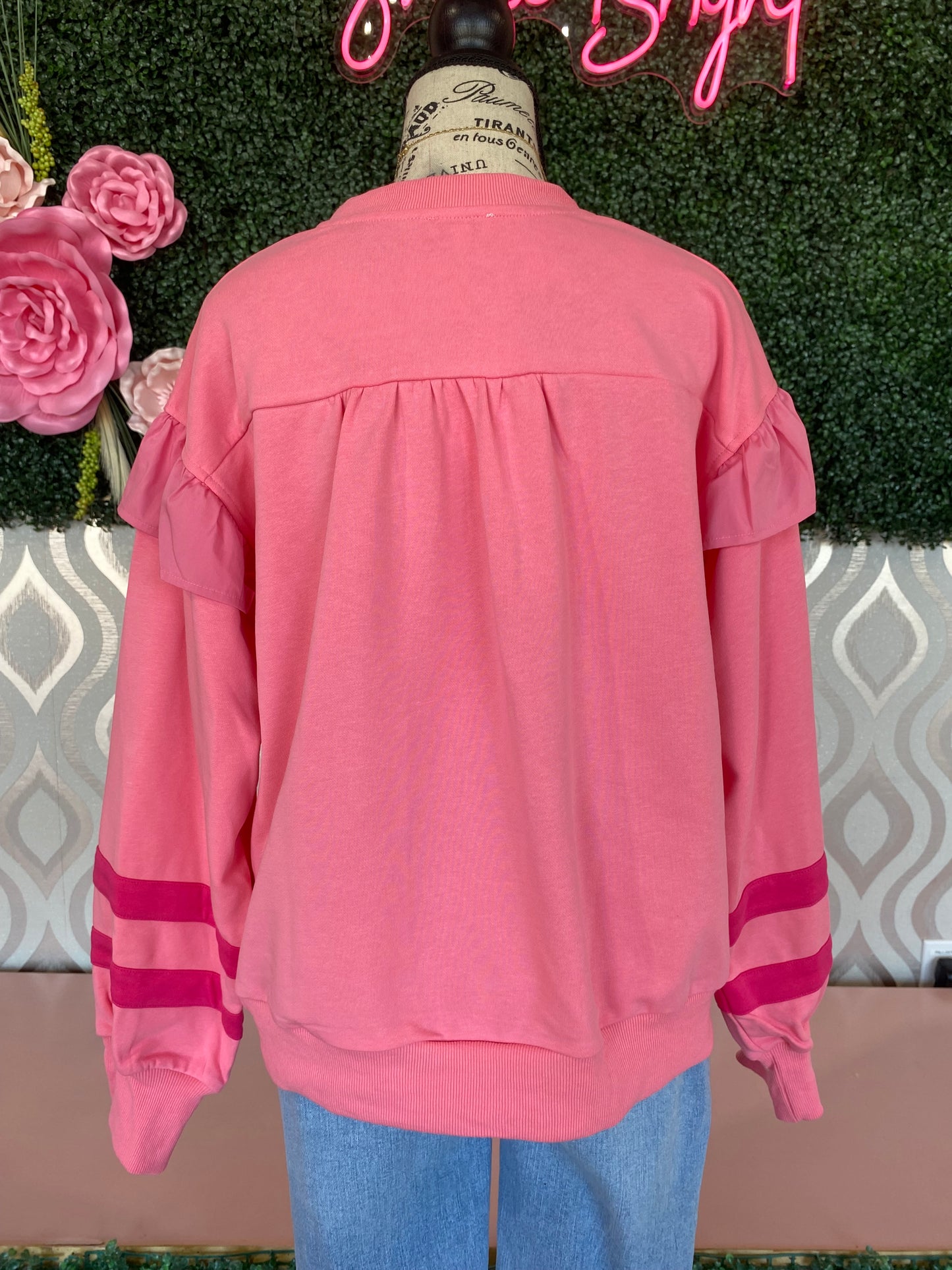 A1349 Hot pink ruffled crew neck