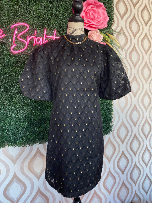 A1360 Black bubble sleeve dress