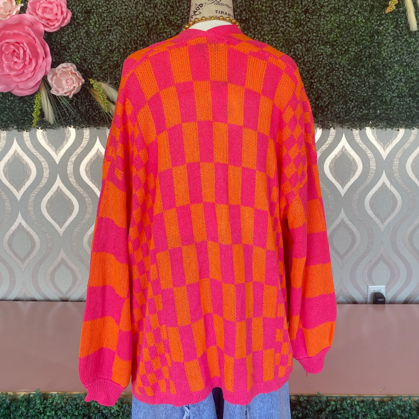 A1343 Pink and orange checkered cardigan