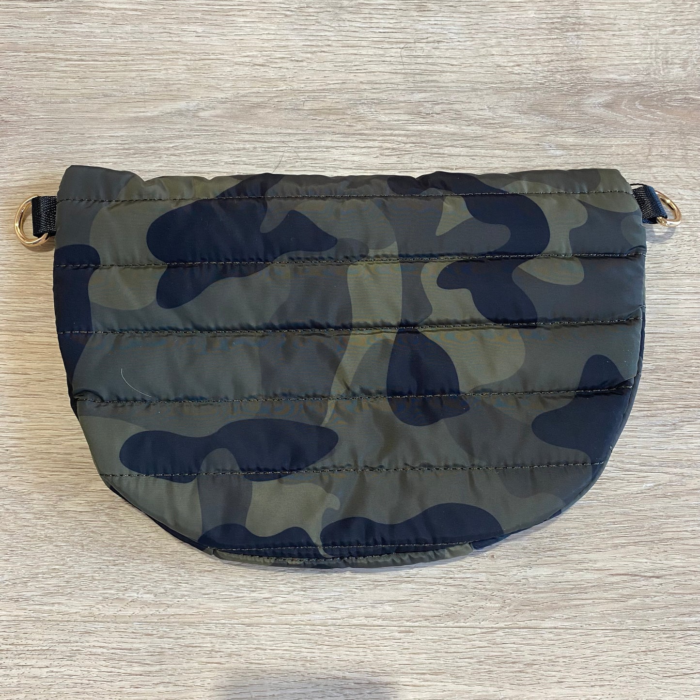 B101 Camo puffer belt bag